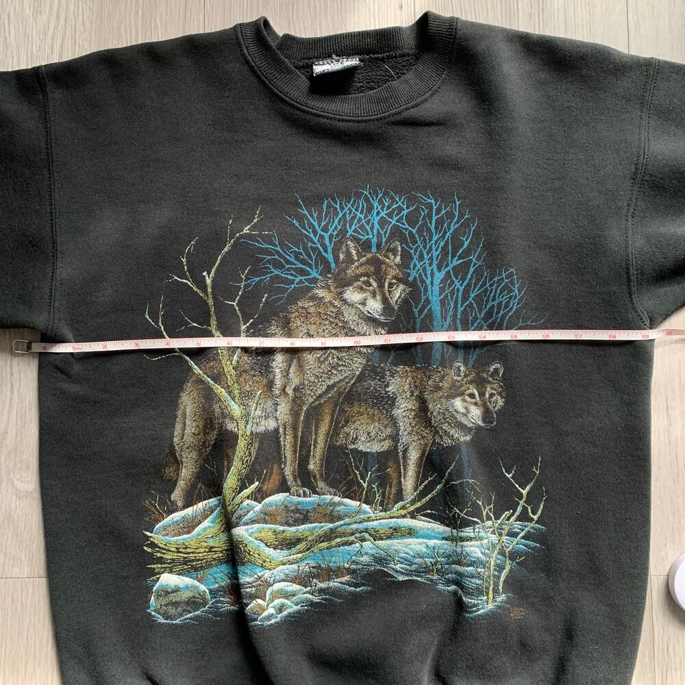 Vintage Wolf Wilderness Sweatshirt Size S/M - Picture 2 of 4